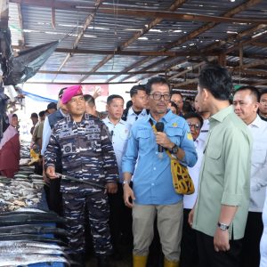 Wapres Gibran Rakabuming Raka saat meninjau PPI Hamadi Jayapura