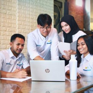 PLN Buka Lowongan Kerja bagi Lulusan D3 sampai S2 di Seluruh Indonesia