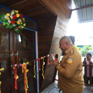 Wakil Gubernur Papua Aryoko Rumaropen