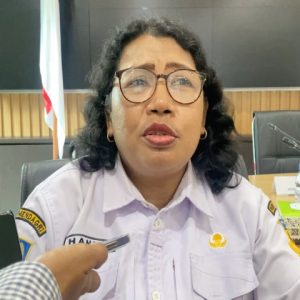 Kepala Bidang Politik Dalam Negeri Badan Kesbangpol Papua, Raehanna Lampong
