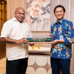Gubernur MDF & Dirut PT KAI matangkan rencana survei rute Jayapura–Sentani