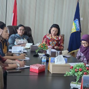 Harga Telur Anjlok, Pemprov Papua Dorong Program Makan Bergizi Gratis Serap Produksi Lokal