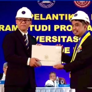 Ketua DPD SP PLN UIP Maluku dan Papua Resmi Sandang Gelar Insinyur UGM