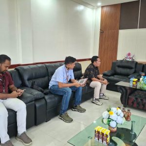 Dukungan Bupati Jadi Kunci, PLN Pacu Percepatan Pembangunan PLTM Wabudori di Supiori