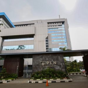 Tampilan Gedung PLN Kantor Pusat di daerah Kebayoran Baru, Jakarta Selatan.