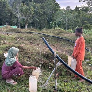 Dari Jeriken ke Keran: Kisah Warga Madak yang Tak Lagi Berjalan Jauh demi Air Bersih