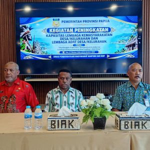 Kegiatan Peningkatan Kapasitas Lembaga Kemasyarakatan Desa/Kelurahan dan Lembaga Adat Kabupaten Biak Numfor di Biak, Kamis (22/10/2026).